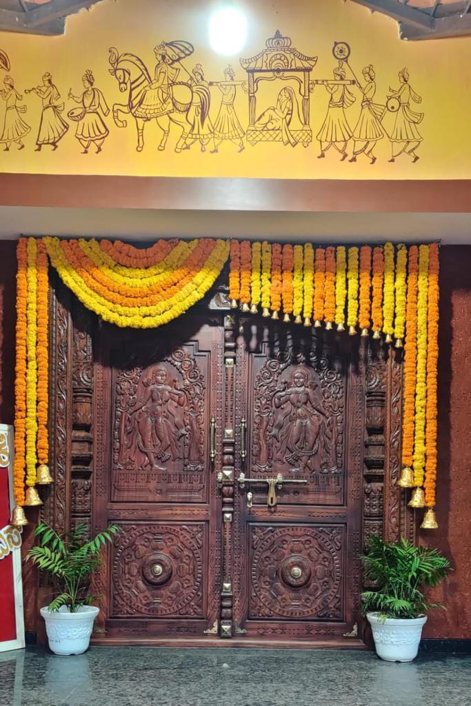 Traditional Hindu wedding ceremony at Parijatha Conventional Hall Dharmasthala